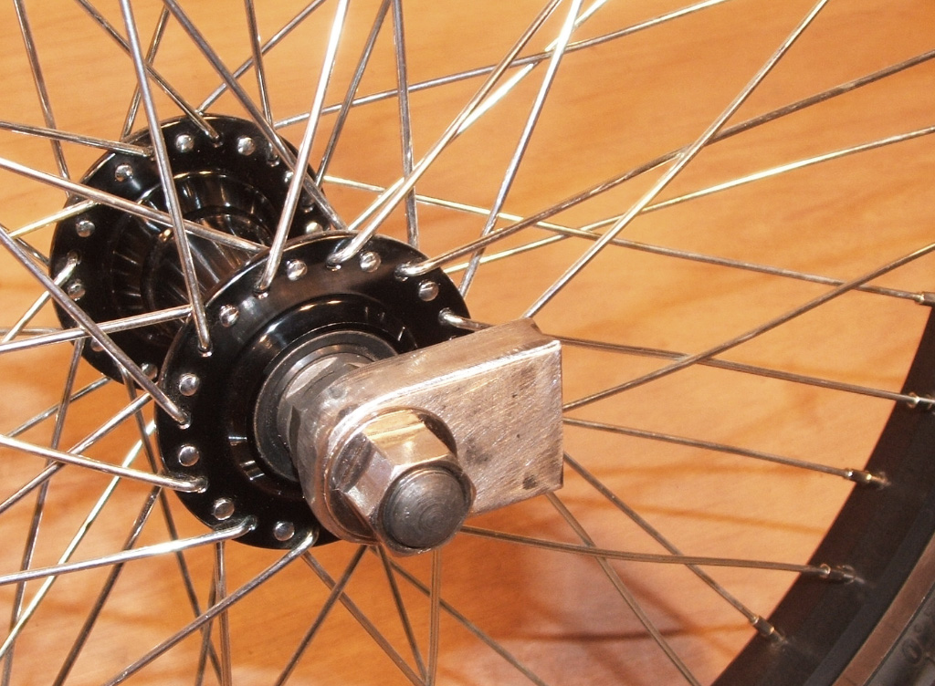 StreetFox Tadpole Trike - front axles